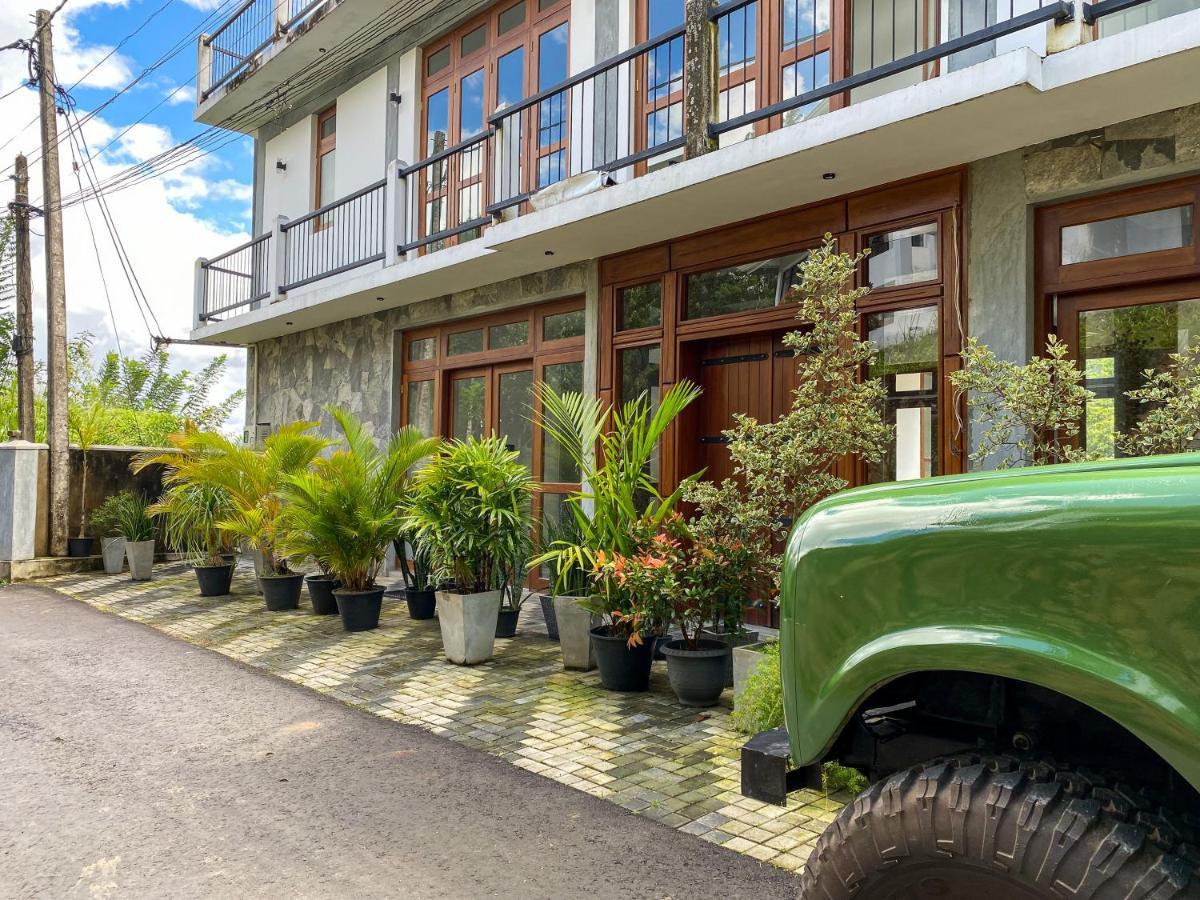 Hanthana House Проживание в семье *