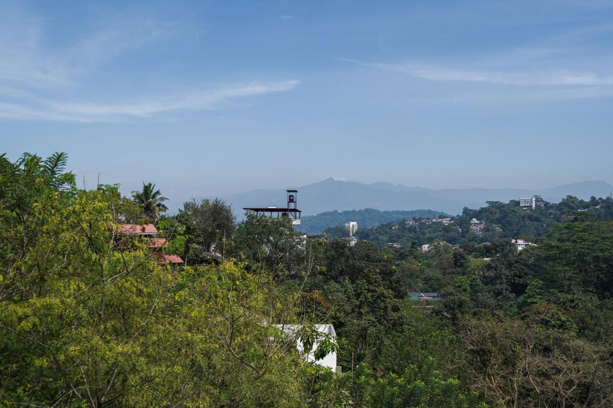 Hanthana House Bed & Breakfast